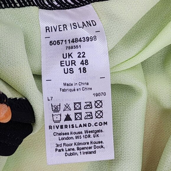 River Island Size 18 Plus Floral One Piece Swimsuit Keyhole Front NWOT - Picture 5 of 9